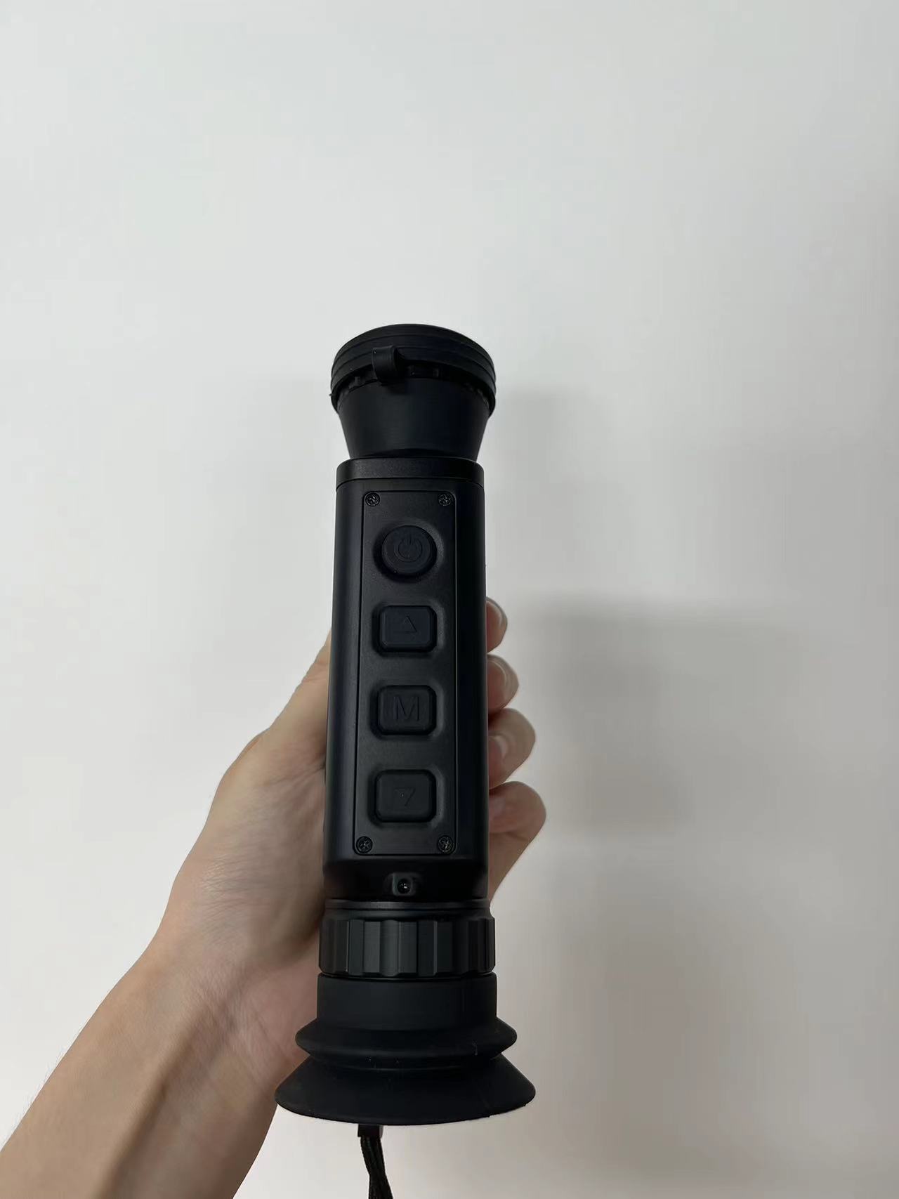 Monokular termowizyjny do celo – Hunting Thermal Imaging Scope recenzja i cena